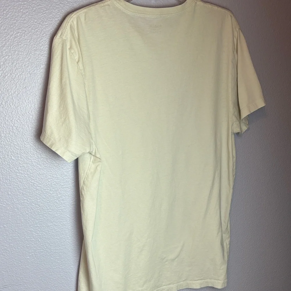J. Crew Men's Short Sleeve Slim-Washed XL Tee in Cream